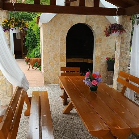 Holiday Home Perunika Zezevica Zewnętrze zdjęcie