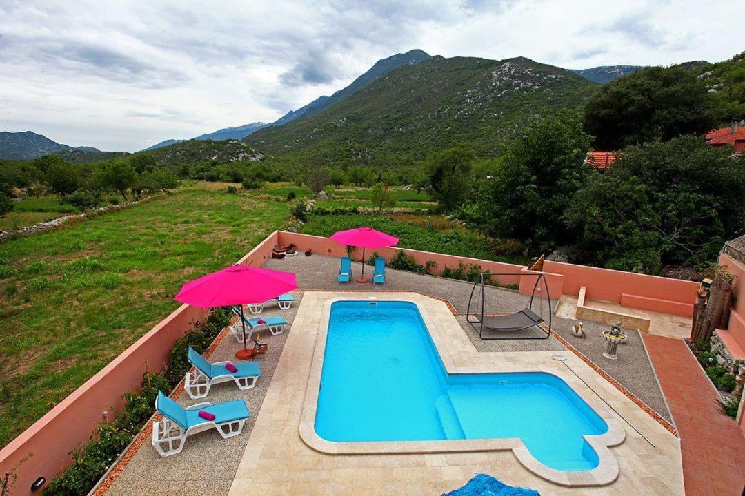 Holiday Home Perunika Zezevica Zewnętrze zdjęcie