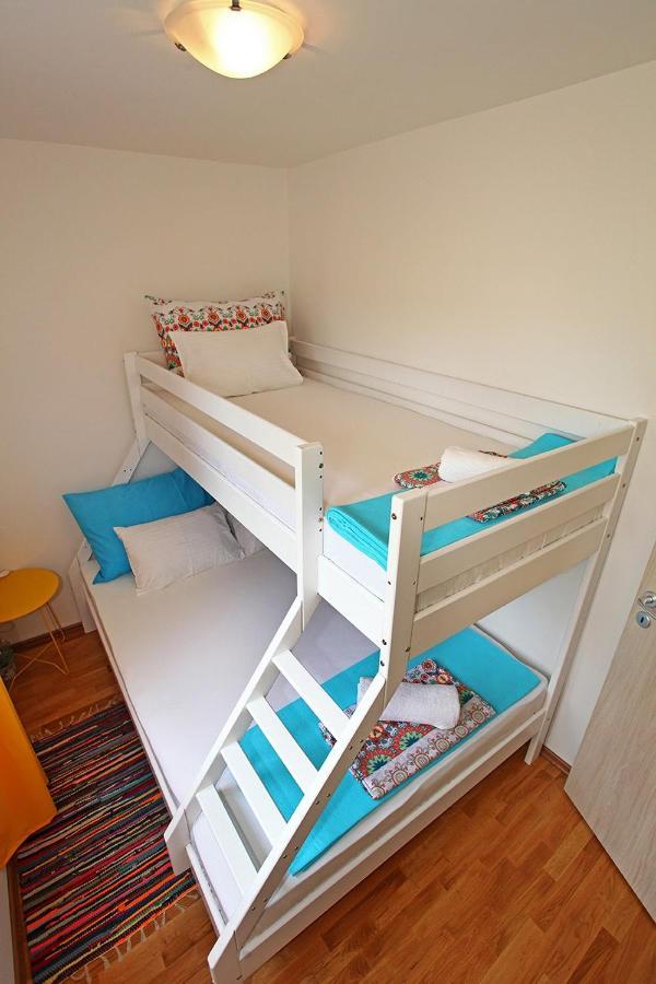 Holiday Home Perunika Zezevica Zewnętrze zdjęcie