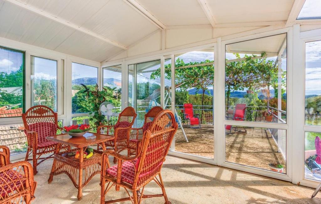 Holiday Home Perunika Zezevica Zewnętrze zdjęcie