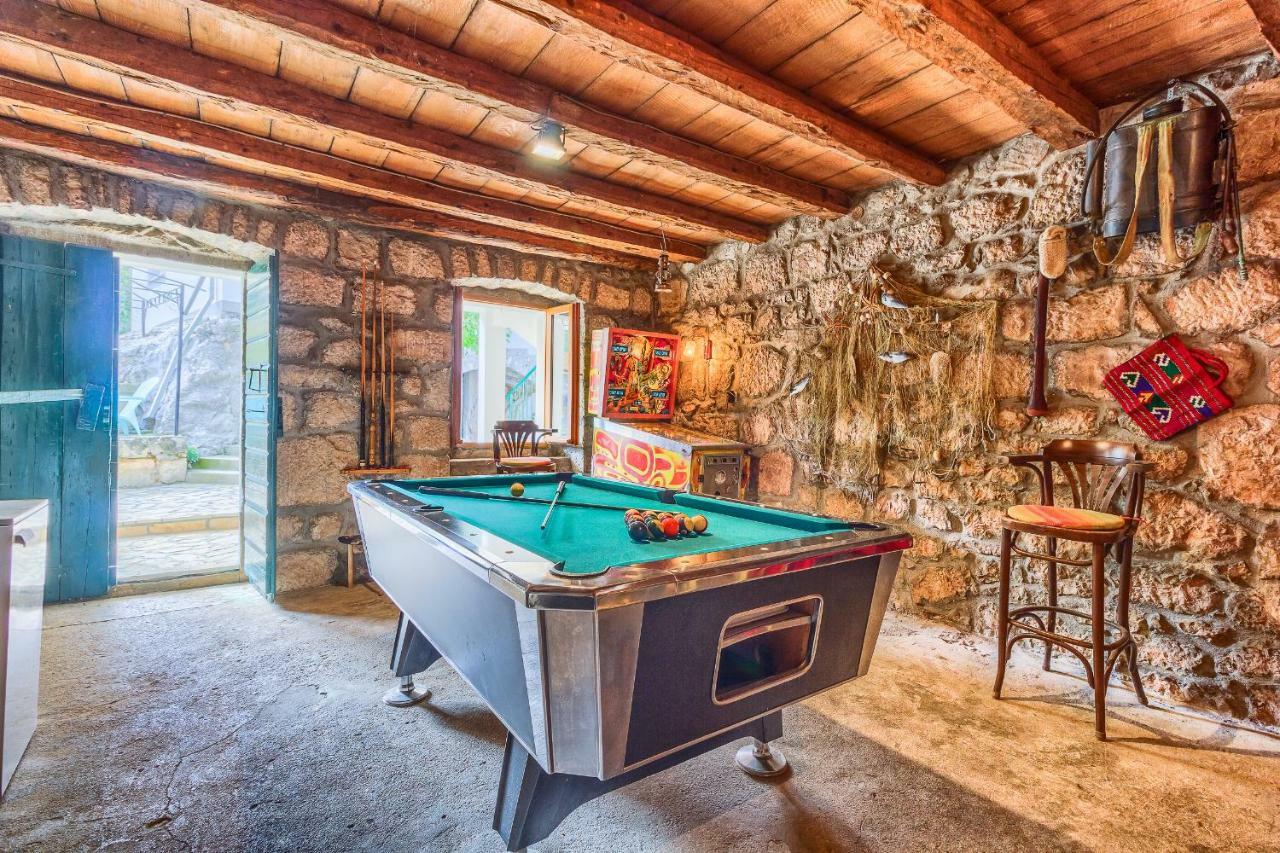 Holiday Home Perunika Zezevica Zewnętrze zdjęcie