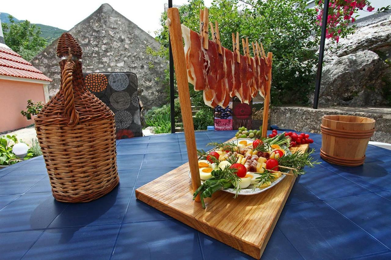 Holiday Home Perunika Zezevica Zewnętrze zdjęcie